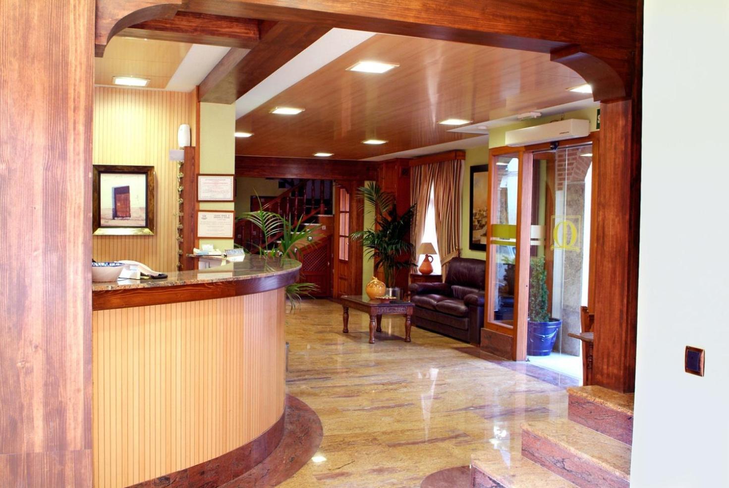 Hotel Menano Manzanares Extérieur photo
